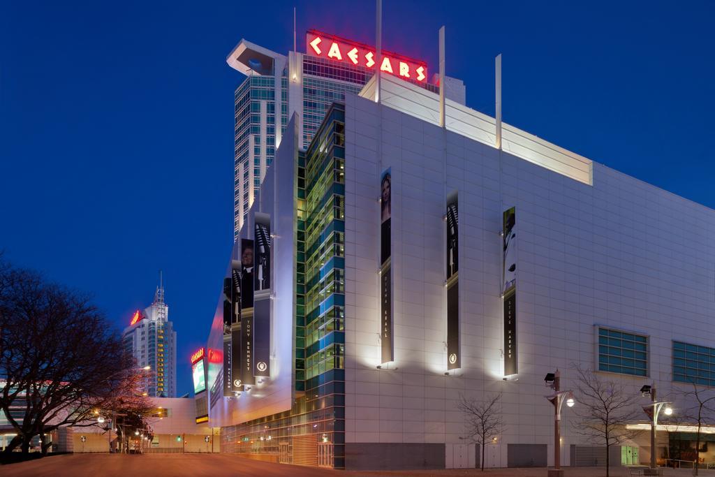 Caesars Windsor Hotel&Casino Exterior foto